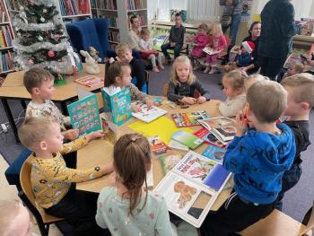 Zimowa opowieść - Cytrynki w bibliotece